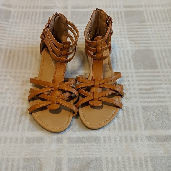 poshmark gladiator sandals